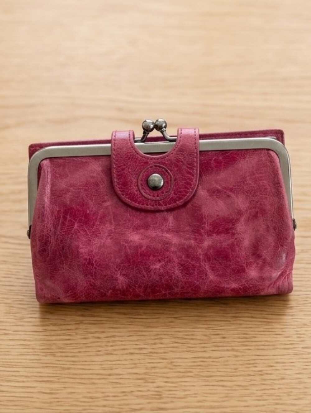 HOBO Magenta "Alice" Leather Kiss-Lock Wallet